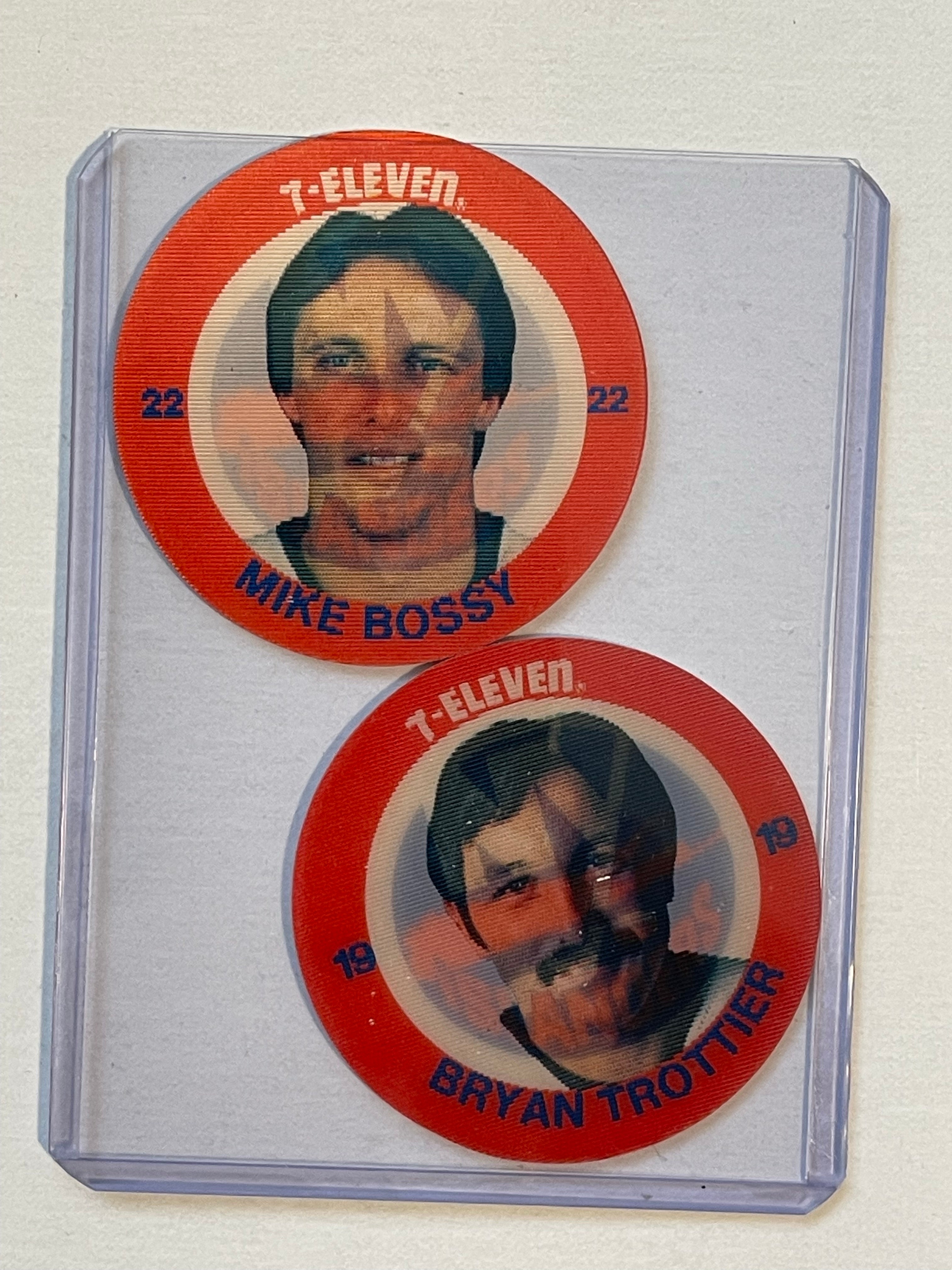 Mike Bossy and Bryan Trottier 7-11 discs 1985