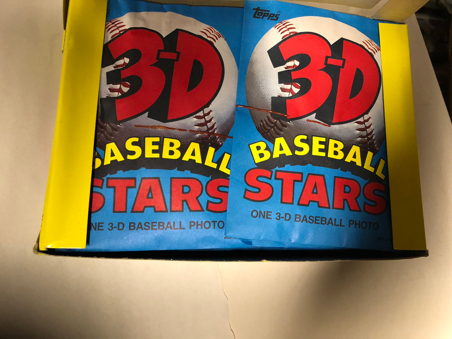 1985 Topps baseball 3-D large cards 24 packs box