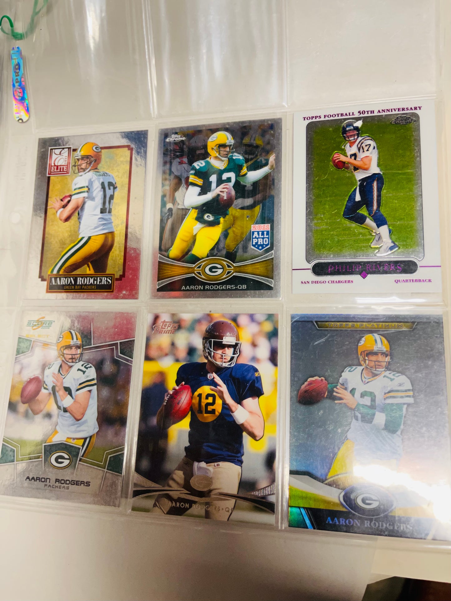 Aaron Rodgers football legend 32 count cards lot deal