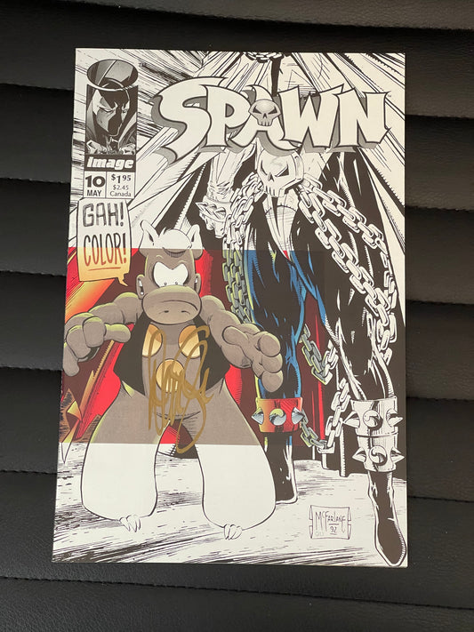 Spawn #10 comic high grade autograph by Dave Sim with COA