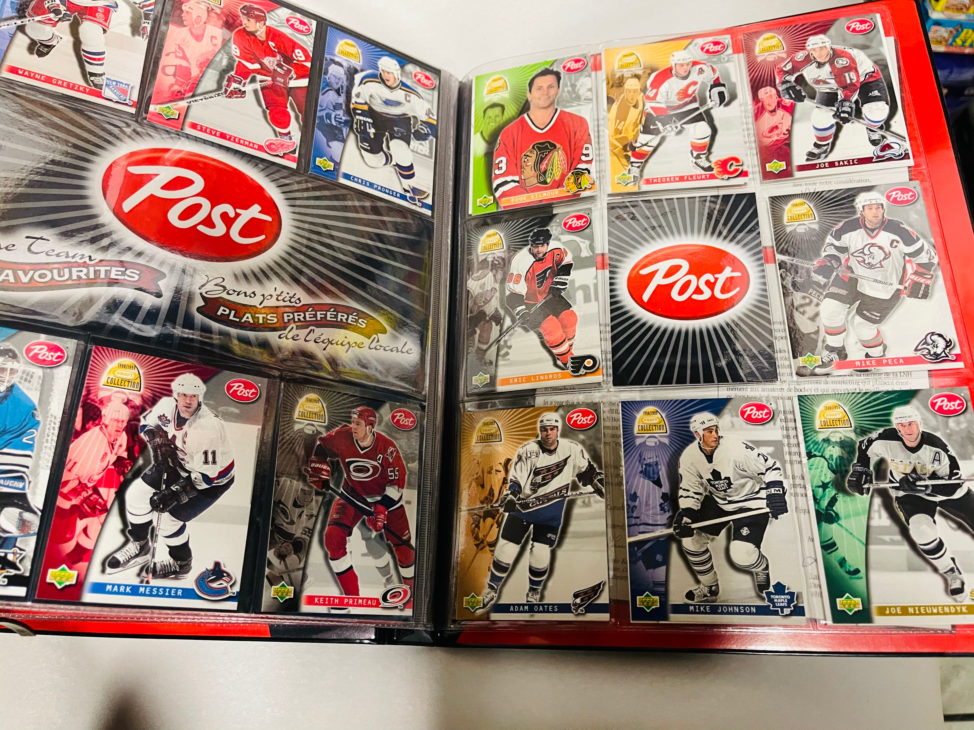 Kraft hockey cards set collection in binder 1998/99