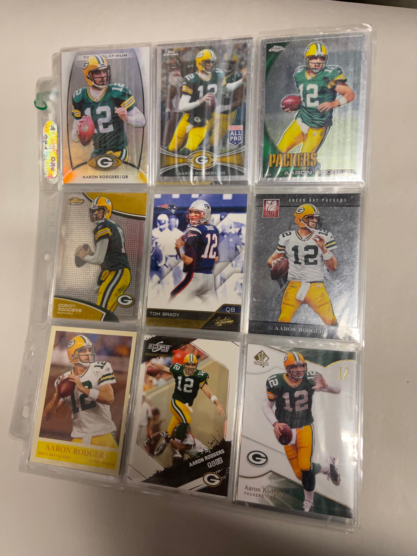 Aaron Rodgers football legend 32 count cards lot deal