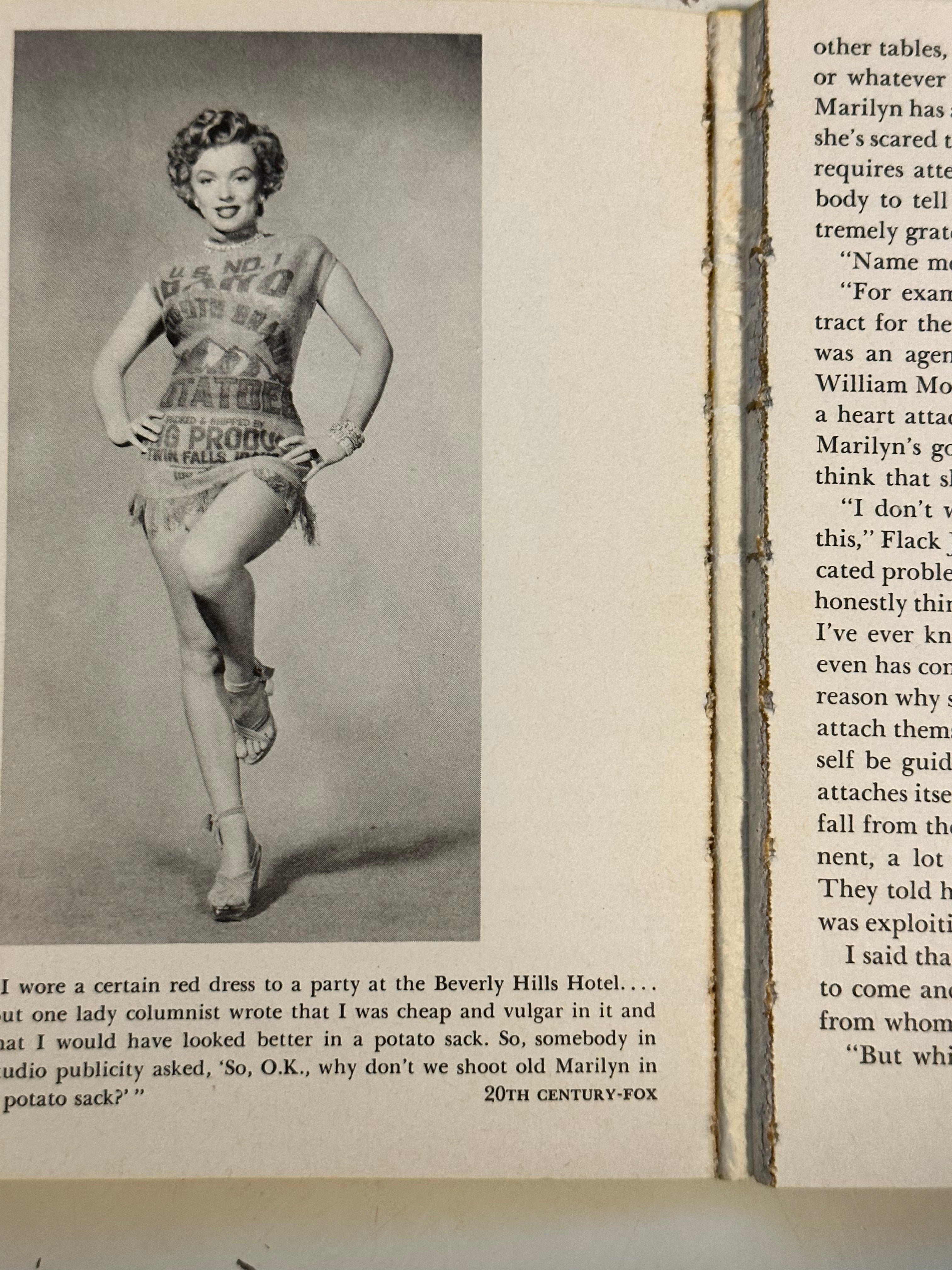Marilyn Monroe movie star legend rare pocket book 1957