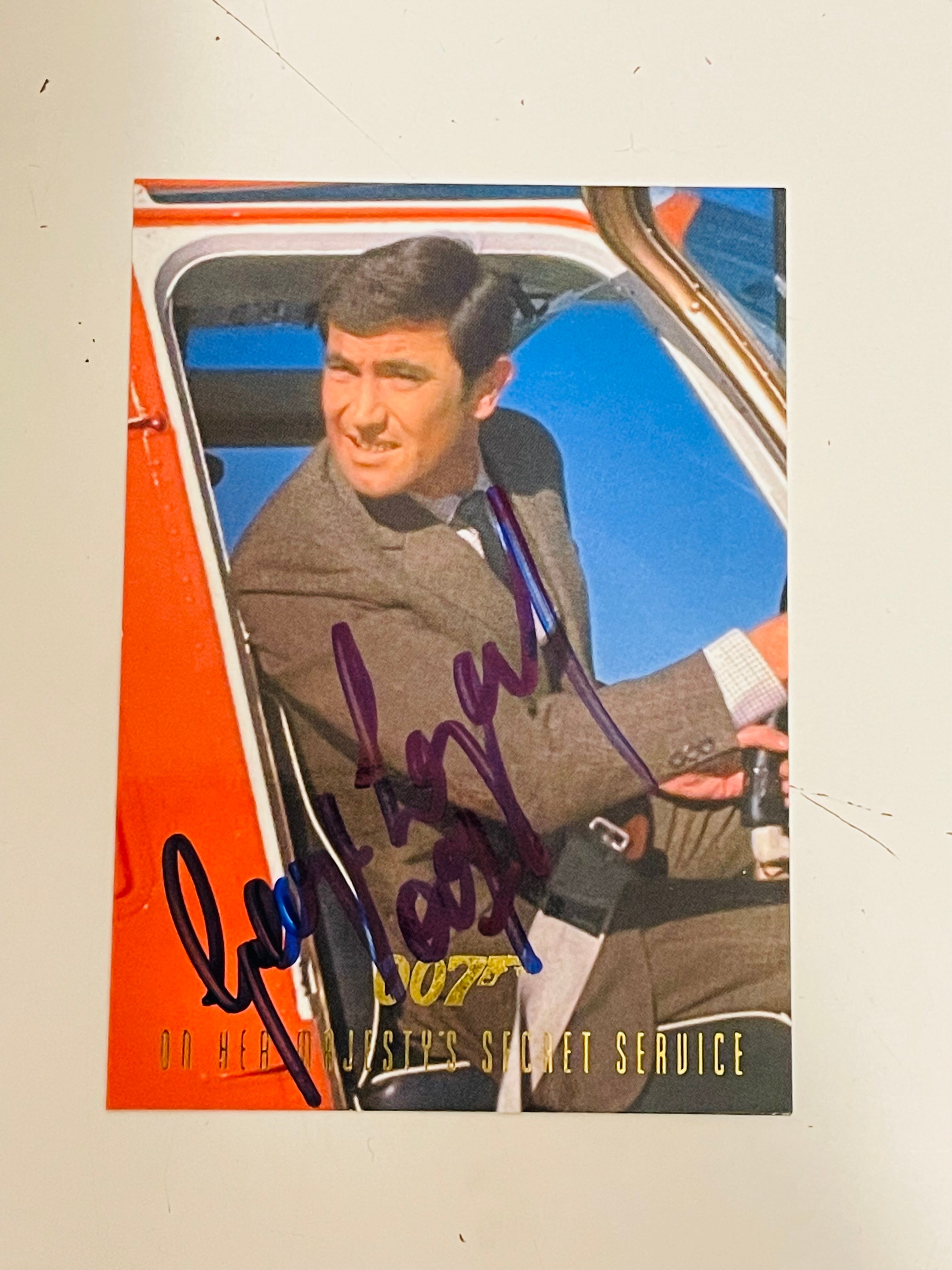 James Bond George Lazenby rare autograph card with COA