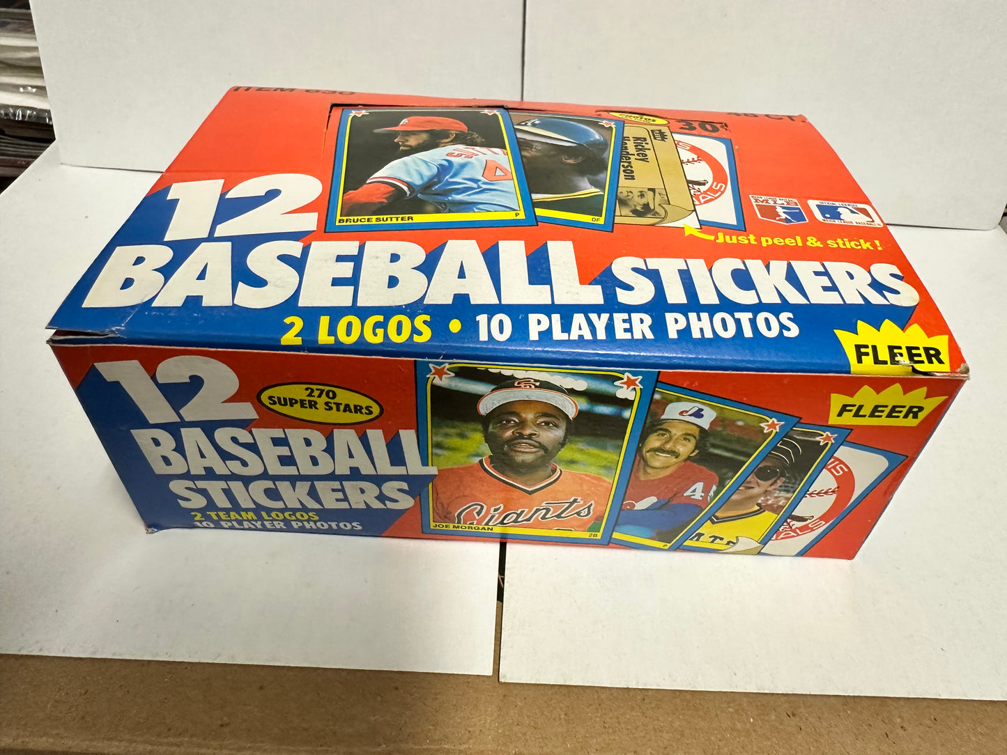 1983 Fleer baseball stickers 48 packs box