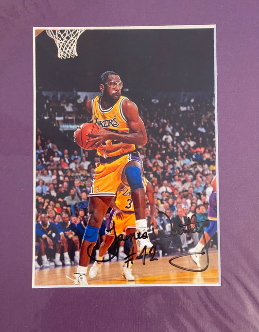 James Worthy NBA rare lakers signed photo w/COA