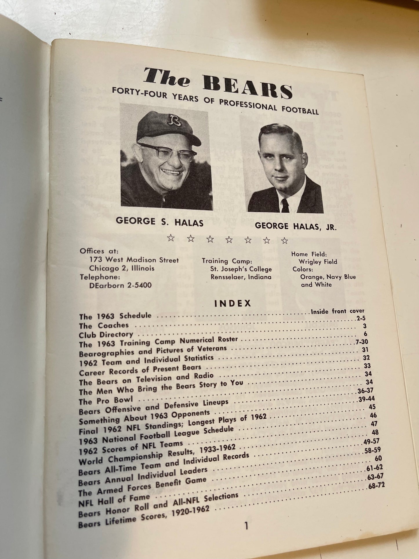 Chicago Bears rare media press guide 1963