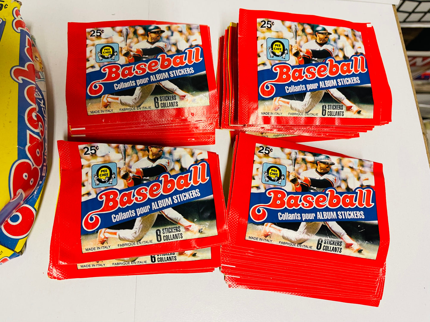 1983 Opc Canadian version 65 baseball stickers packs box