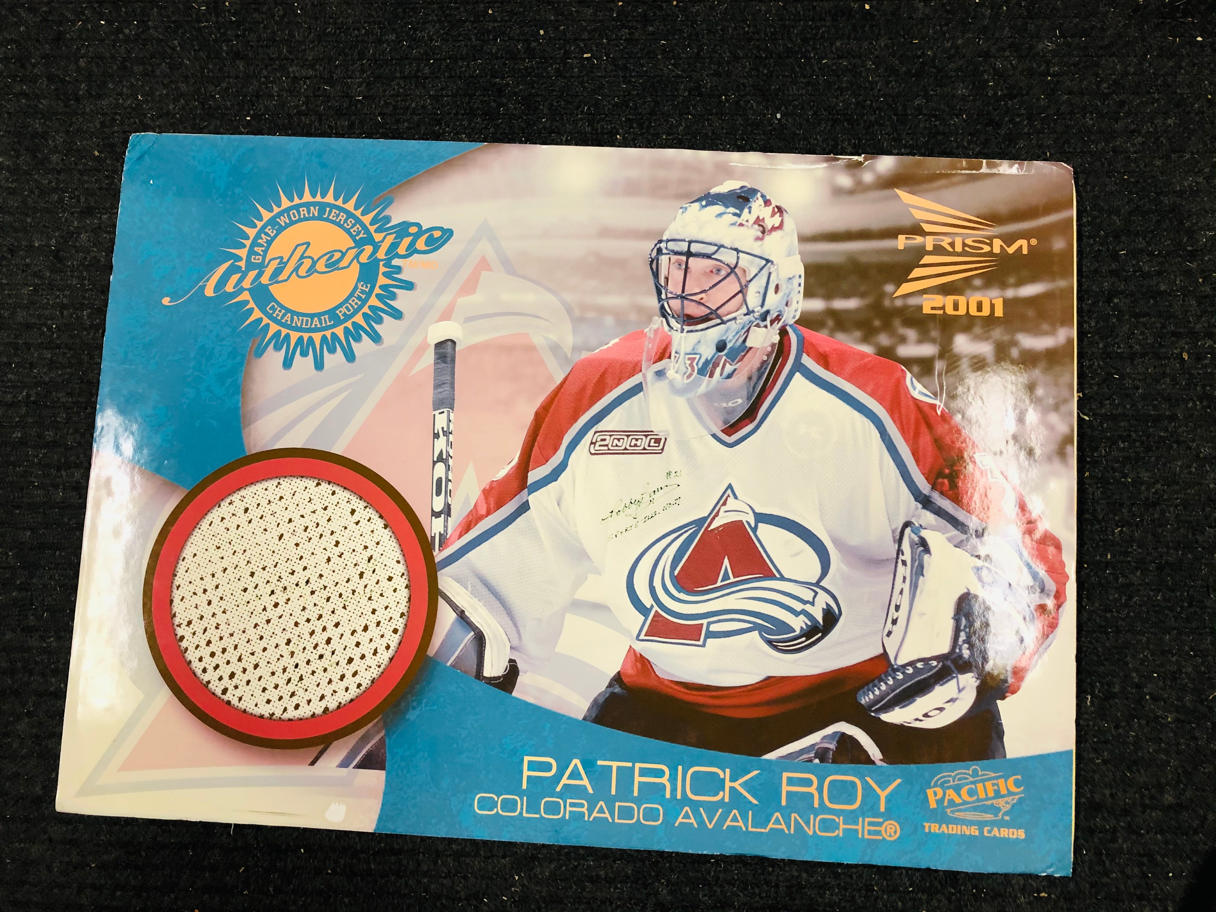 Patrick Roy Pacific large hockey card poster signed by Bobby Baun 2001