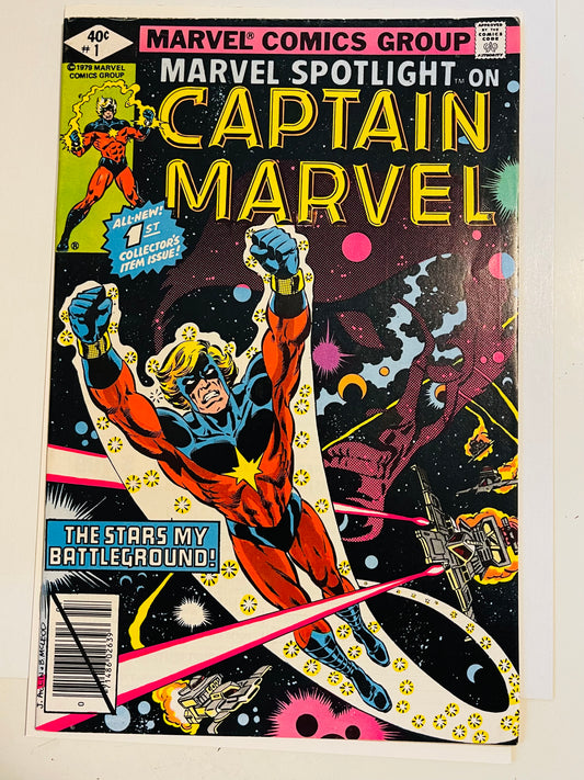 Captain Marvel Marvel spotlight vintage comic book