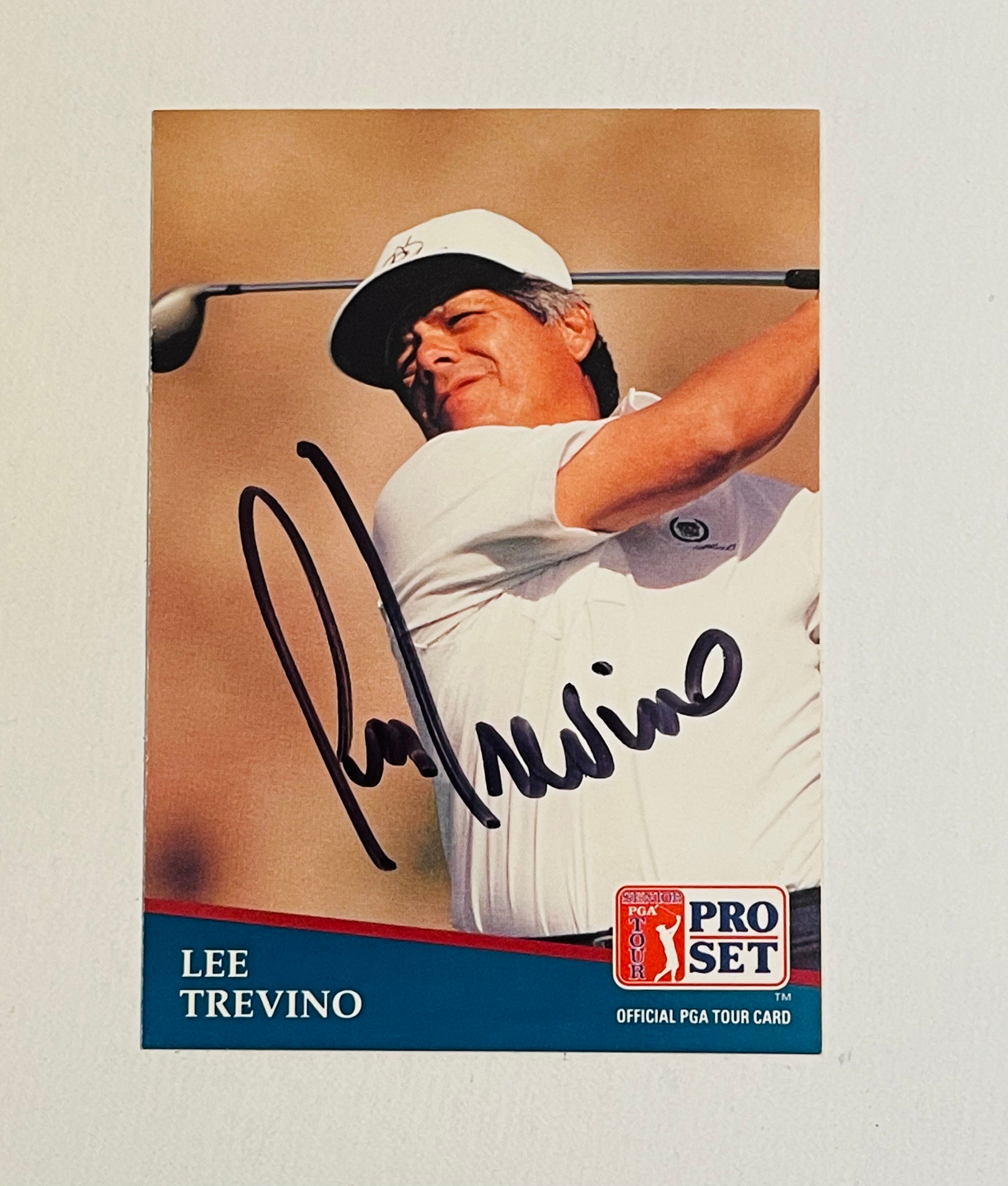 Golf PGA legend Lee Trevino autograph golf card with COA