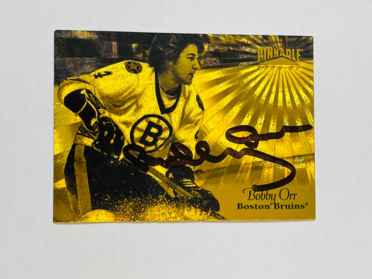 Bobby Orr NHL gold foil signed insert card